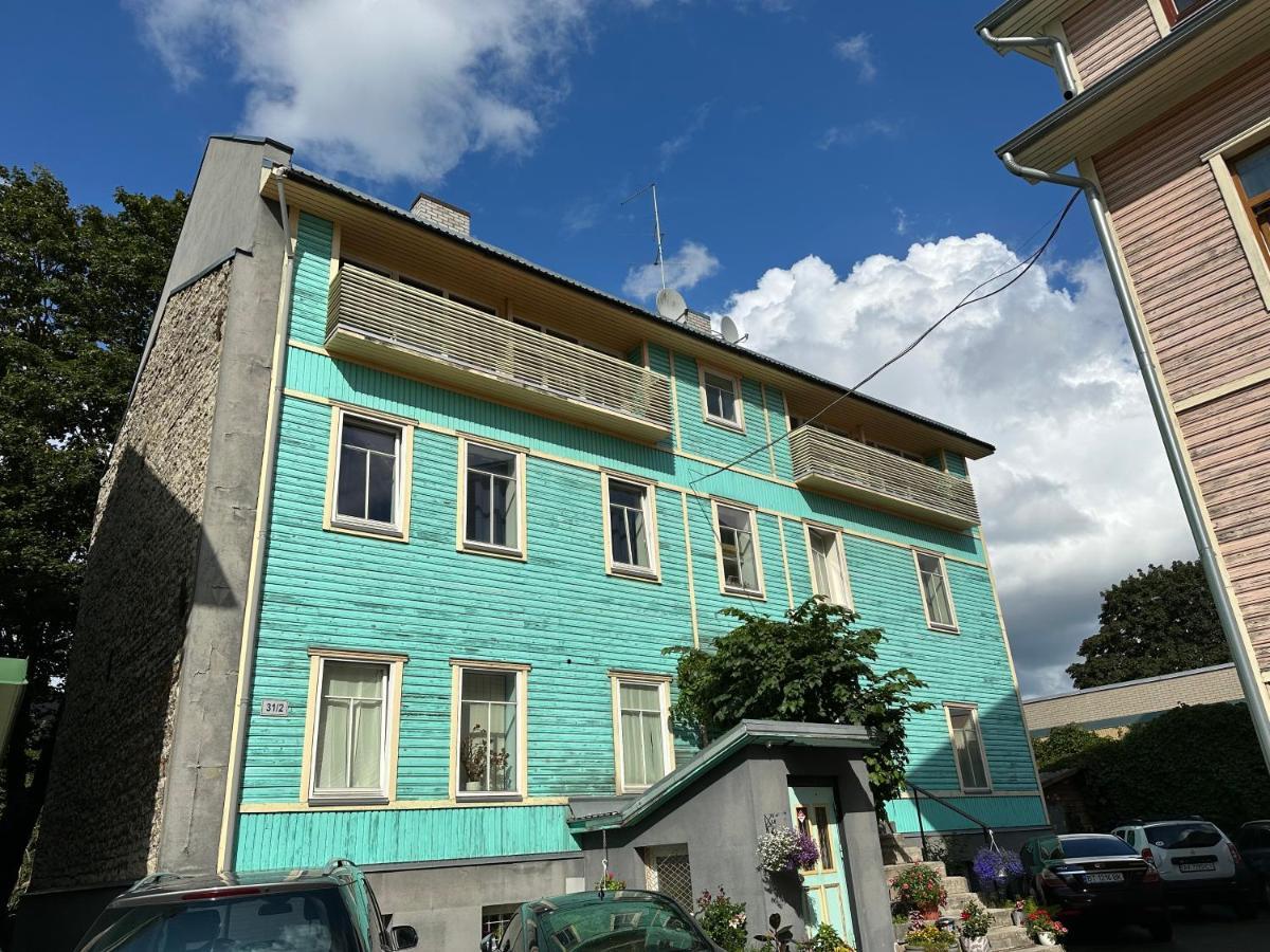 Center Of City Apartments, Bus Station 1Min, Airport 5 Min Tallinn Buitenkant foto