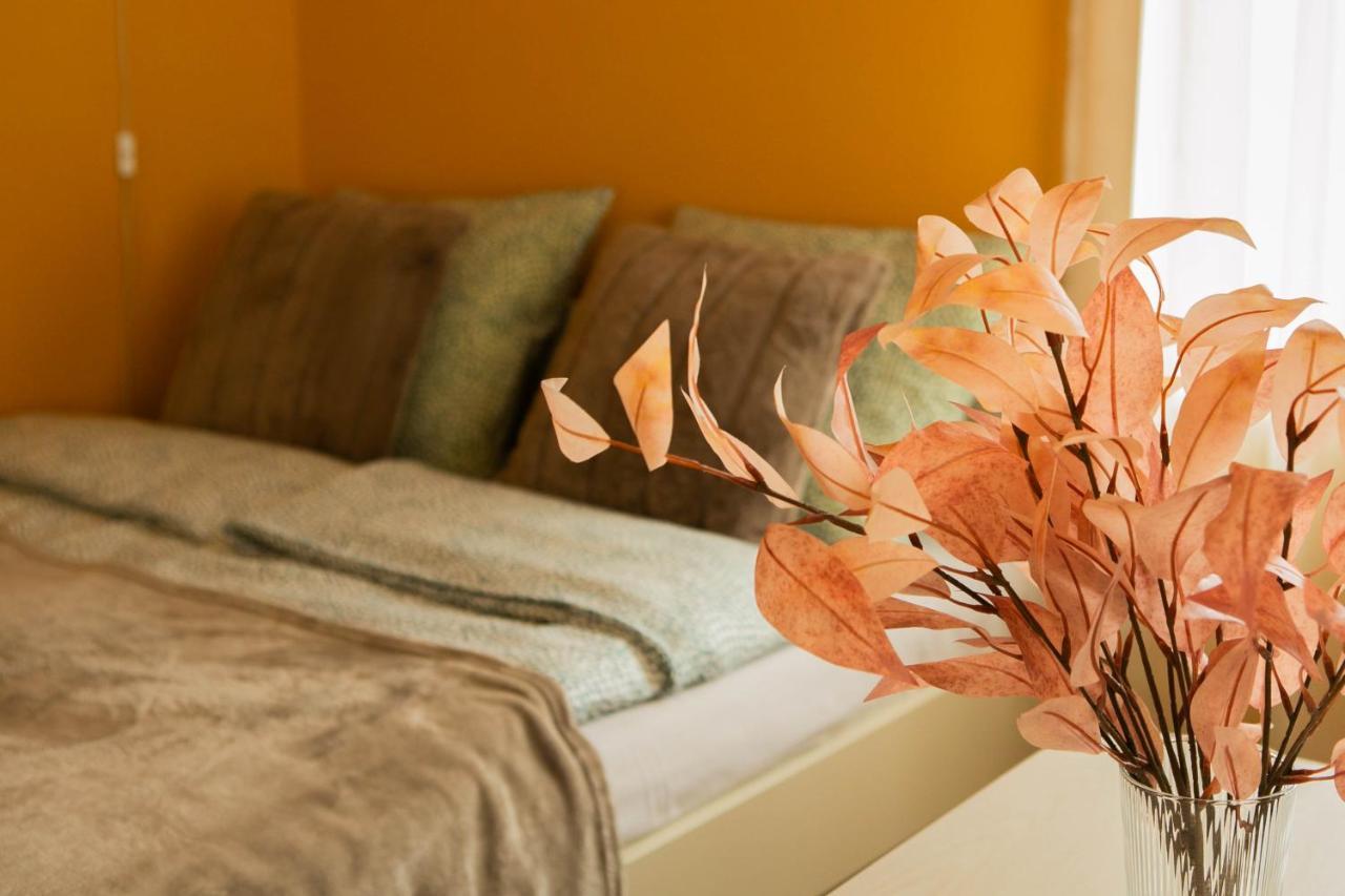 Center Of City Apartments, Bus Station 1Min, Airport 5 Min Tallinn Buitenkant foto